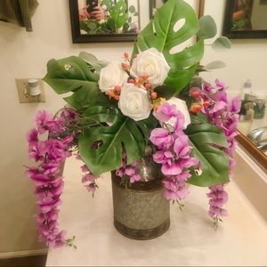 Pretty Tropical Bouquet